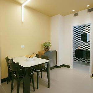 Beach King Studio